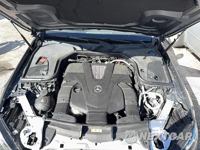 Zdjęcie 7 z 10 samochodu: 2018 MERCEDES-BENZ E 400 VIN:WDD1K6FBXJF051939 - miniatura