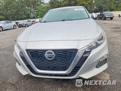 Piąte zdjęcie samochodu w środku: 2021 NISSAN ALTIMA S VIN:1N4BL4BVXMN329612 - miniatura