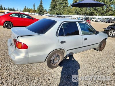 Trzecie zdjęcie samochodu z tyłu: 2000 TOYOTA COROLLA VE VIN:1NXBR12E7YZ336824 - miniatura
