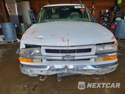 Piąte zdjęcie samochodu w środku: 1998 CHEVROLET BLAZER VIN:1GNDT13W1W2143493 - miniatura