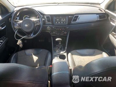 Zdjęcie 8 z 13 samochodu: 2018 KIA NIRO EX VIN:KNDCC3LC1J5162669 - miniatura