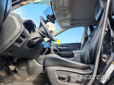 Zdjęcie 7 z 14 samochodu: 2018 NISSAN ROGUE SL VIN:JN8AT2MV2JW327192 - miniatura