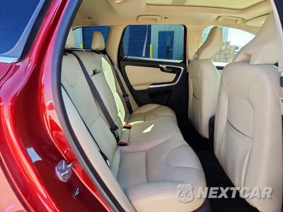 Zdjęcie 11 z 13 samochodu: 2016 VOLVO XC60 T5 PREMIER VIN:YV440MDK7G2867959 - miniatura