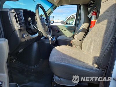 Zdjęcie 7 z 13 samochodu: 2017 GMC SAVANA 2500 CARGO DELIVERY VAN VIN:1GTW7AFF0H1914343 - miniatura