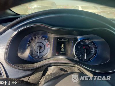 Zdjęcie 9 z 12 samochodu: 2016 CHRYSLER 200 S VIN:1C3CCCBB2GN133168 - miniatura