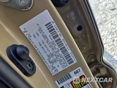 Zdjęcie 12 z 12 samochodu: 2017 TOYOTA TACOMA SR5 V6 VIN:3TMAZ5CN8HM032718 - miniatura