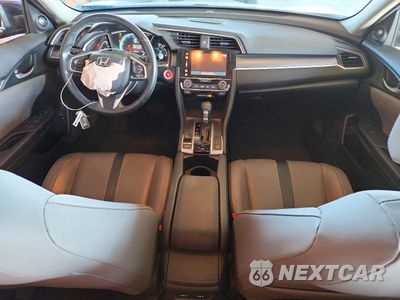 Zdjęcie 8 z 12 samochodu: 2017 HONDA CIVIC TOURING VIN:19XFC1F95HE014377 - miniatura