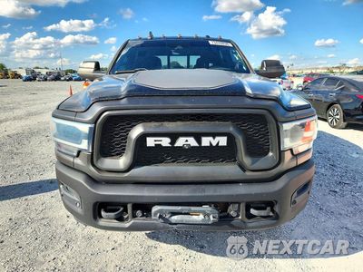 Piąte zdjęcie samochodu w środku: 2019 RAM 2500 POWERWAGON VIN:3C6TR5EJ8KG709184 - miniatura