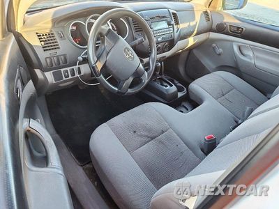 Zdjęcie 8 z 12 samochodu: 2012 TOYOTA TACOMA BASE VIN:5TFNX4CN1CX015537 - miniatura