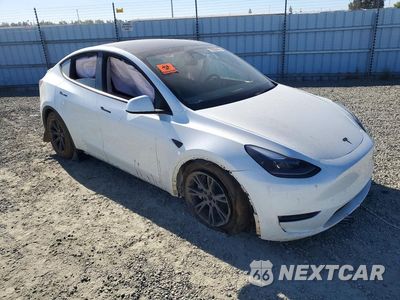 Czwarte zdjęcie samochodu z boku: 2025 TESLA MODEL Y VIN:7SAYGDEEXSF287591 - miniatura