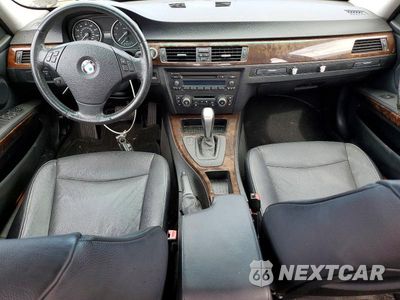 Zdjęcie 8 z 12 samochodu: 2010 BMW 328 I VIN:WBAPH7G50ANM49861 - miniatura