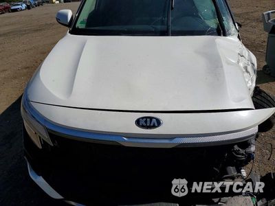 Zdjęcie 12 z 13 samochodu: 2021 KIA SELTOS EX VIN:KNDERCAA0M7184177 - miniatura