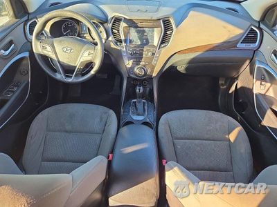 Zdjęcie 8 z 13 samochodu: 2017 HYUNDAI SANTA FE SE VIN:KM8SMDHF9HU208200 - miniatura