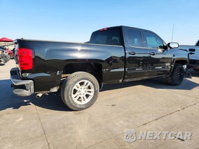 Trzecie zdjęcie samochodu z tyłu: 2019 CHEVROLET SILVERADO LD C1500 LT VIN:2GCRCPEC1K1126515 - miniatura
