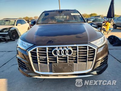 Piąte zdjęcie samochodu w środku: 2020 AUDI Q7 PREMIUM PLUS VIN:WA1LXAF70LD005709 - miniatura