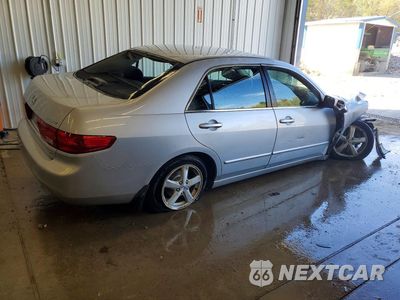 Trzecie zdjęcie samochodu z tyłu: 2005 HONDA ACCORD EX VIN:1HGCM56725A186422 - miniatura
