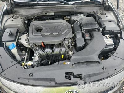 Zdjęcie 11 z 12 samochodu: 2016 KIA OPTIMA LX VIN:5XXGT4L30GG114186 - miniatura