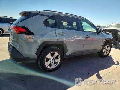 Trzecie zdjęcie samochodu z tyłu: 2019 TOYOTA RAV4 XLE VIN:2T3P1RFV7KC056407 - miniatura