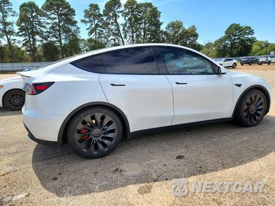 Trzecie zdjęcie samochodu z tyłu: 2023 TESLA MODEL Y VIN:7SAYGDEF4PF797158 - miniatura