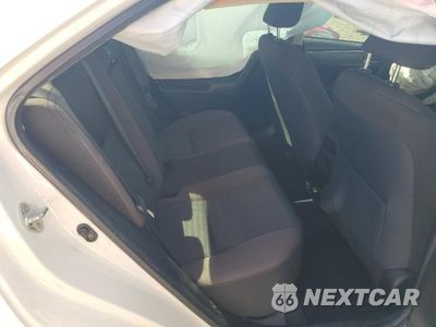 Zdjęcie 10 z 12 samochodu: 2018 TOYOTA COROLLA LE VIN:5YFBURHE9JP799589 - miniatura