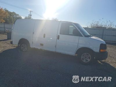 Czwarte zdjęcie samochodu z boku: 2006 CHEVROLET EXPRESS 1500 DELIVERY VAN VIN:1GCFG15XX61179362 - miniatura