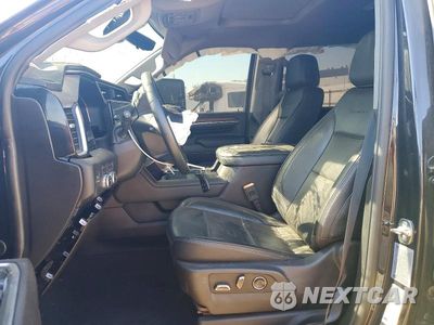 Zdjęcie 7 z 13 samochodu: 2025 GMC SIERRA K2500 DENALI VIN:1GT4UREY9SF150584 - miniatura