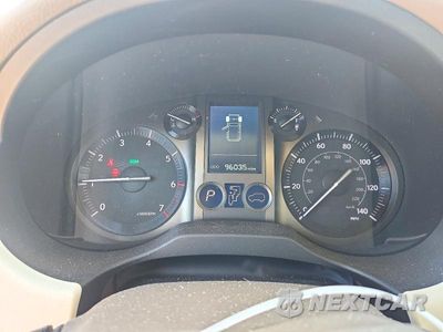 Zdjęcie 9 z 14 samochodu: 2018 LEXUS GX 460 VIN:JTJBM7FX4J5204408 - miniatura