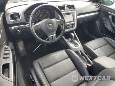 Zdjęcie 8 z 12 samochodu: 2012 VOLKSWAGEN EOS KOMFORT VIN:WVWBW7AH2CV002585 - miniatura