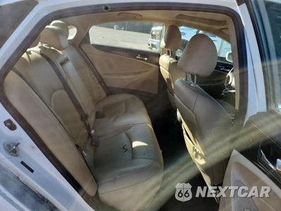Zdjęcie 10 z 13 samochodu: 2014 HYUNDAI SONATA LIMITED 2.0T VIN:5NPEC4AB3EH942591 - miniatura