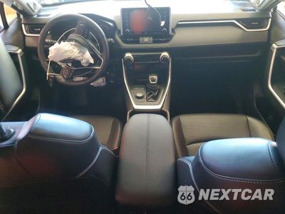 Zdjęcie 8 z 13 samochodu: 2020 TOYOTA RAV4 LIMITED VIN:JTMDWRFV2LD537540 - miniatura