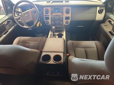 Zdjęcie 8 z 13 samochodu: 2016 FORD EXPEDITION XLT VIN:1FMJU1JT1GEF18568 - miniatura
