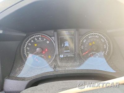 Zdjęcie 9 z 12 samochodu: 2022 TOYOTA TACOMA SR V6 VIN:3TMCZ5AN3NM531790 - miniatura