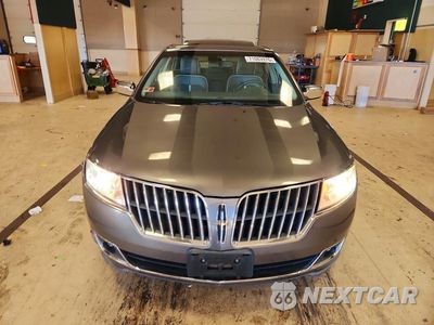 Piąte zdjęcie samochodu w środku: 2010 LINCOLN MKZ VIN:3LNHL2JC6AR608021 - miniatura