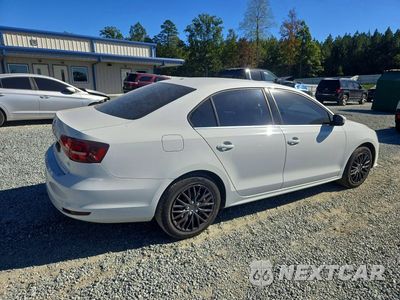 Trzecie zdjęcie samochodu z tyłu: 2017 VOLKSWAGEN JETTA S VIN:3VW2B7AJ5HM415050 - miniatura