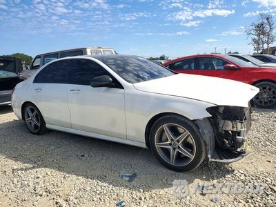 Czwarte zdjęcie samochodu z boku: 2017 MERCEDES-BENZ E 300 VIN:WDDZF4JB6HA049969 - miniatura