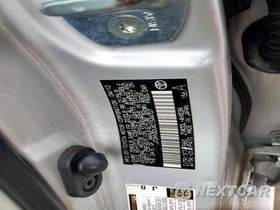 Zdjęcie 12 z 12 samochodu: 2012 TOYOTA PRIUS TWO VIN:JTDKN3DUXC1544707 - miniatura