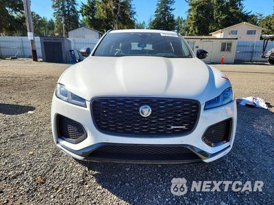 Piąte zdjęcie samochodu w środku: 2024 JAGUAR F-PACE R-DYNAMIC S VIN:SADCT2EX5RA736546 - miniatura