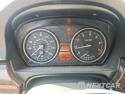 Zdjęcie 9 z 13 samochodu: 2009 BMW 328 I VIN:WBAPH73599A173799 - miniatura
