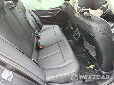 Zdjęcie 10 z 12 samochodu: 2018 BMW 330 XI VIN:WBA8D9C57JEM34162 - miniatura
