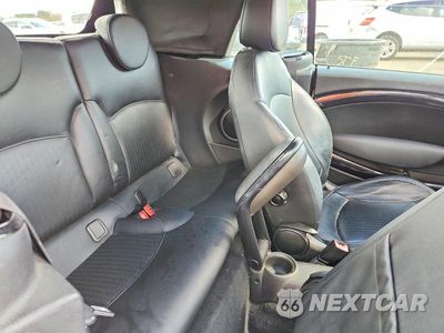 Zdjęcie 10 z 13 samochodu: 2011 MINI COOPER S VIN:WMWZP3C55BT249310 - miniatura