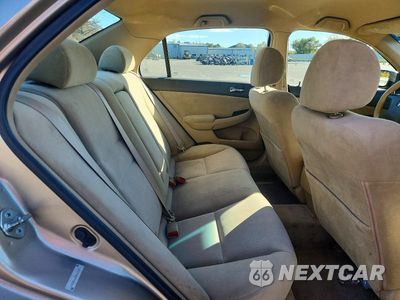 Zdjęcie 10 z 12 samochodu: 2004 HONDA ACCORD LX VIN:1HGCM56324A157935 - miniatura