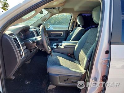 Zdjęcie 7 z 13 samochodu: 2017 RAM 1500 SLT VIN:1C6RR7LT2HS704476 - miniatura