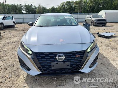 Piąte zdjęcie samochodu w środku: 2023 NISSAN ALTIMA SR VIN:1N4BL4CV1PN390429 - miniatura