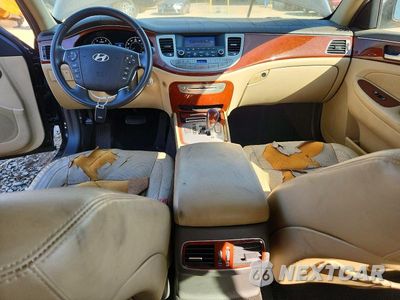 Zdjęcie 8 z 12 samochodu: 2012 HYUNDAI GENESIS 3.8L VIN:KMHGC4DD6CU166400 - miniatura