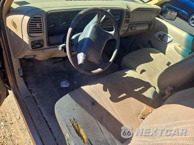 Zdjęcie 8 z 12 samochodu: 1997 CHEVROLET GMT-400 C1500 VIN:1GCEC19W4VE162444 - miniatura