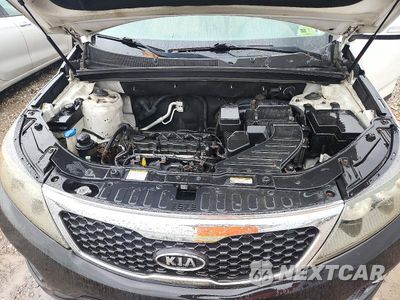 Zdjęcie 11 z 12 samochodu: 2011 KIA SORENTO LX VIN:5XYKTCA12BG133462 - miniatura