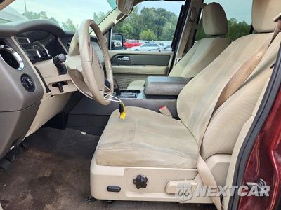 Zdjęcie 7 z 12 samochodu: 2010 FORD EXPEDITION XLT VIN:1FMJU1F56AEA87971 - miniatura