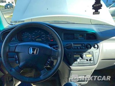 Zdjęcie 9 z 10 samochodu: 2003 HONDA ODYSSEY EXL VIN:5FNRL18043B138039 - miniatura