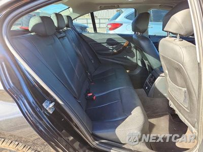 Zdjęcie 10 z 12 samochodu: 2014 BMW 328 XI SULEV VIN:WBA3B5C50EF599852 - miniatura