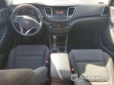 Zdjęcie 8 z 13 samochodu: 2017 HYUNDAI TUCSON SE VIN:KM8J33A44HU469039 - miniatura